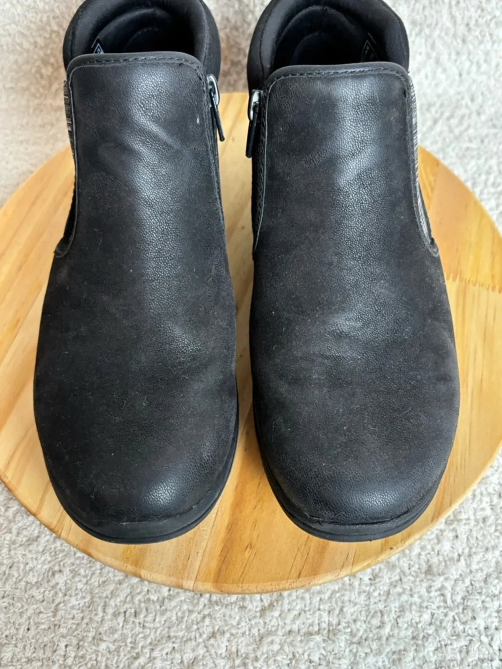 Clarks Cloudsteppers Boots Womens 7.5 Breeze Clover Side Zipper in Black
